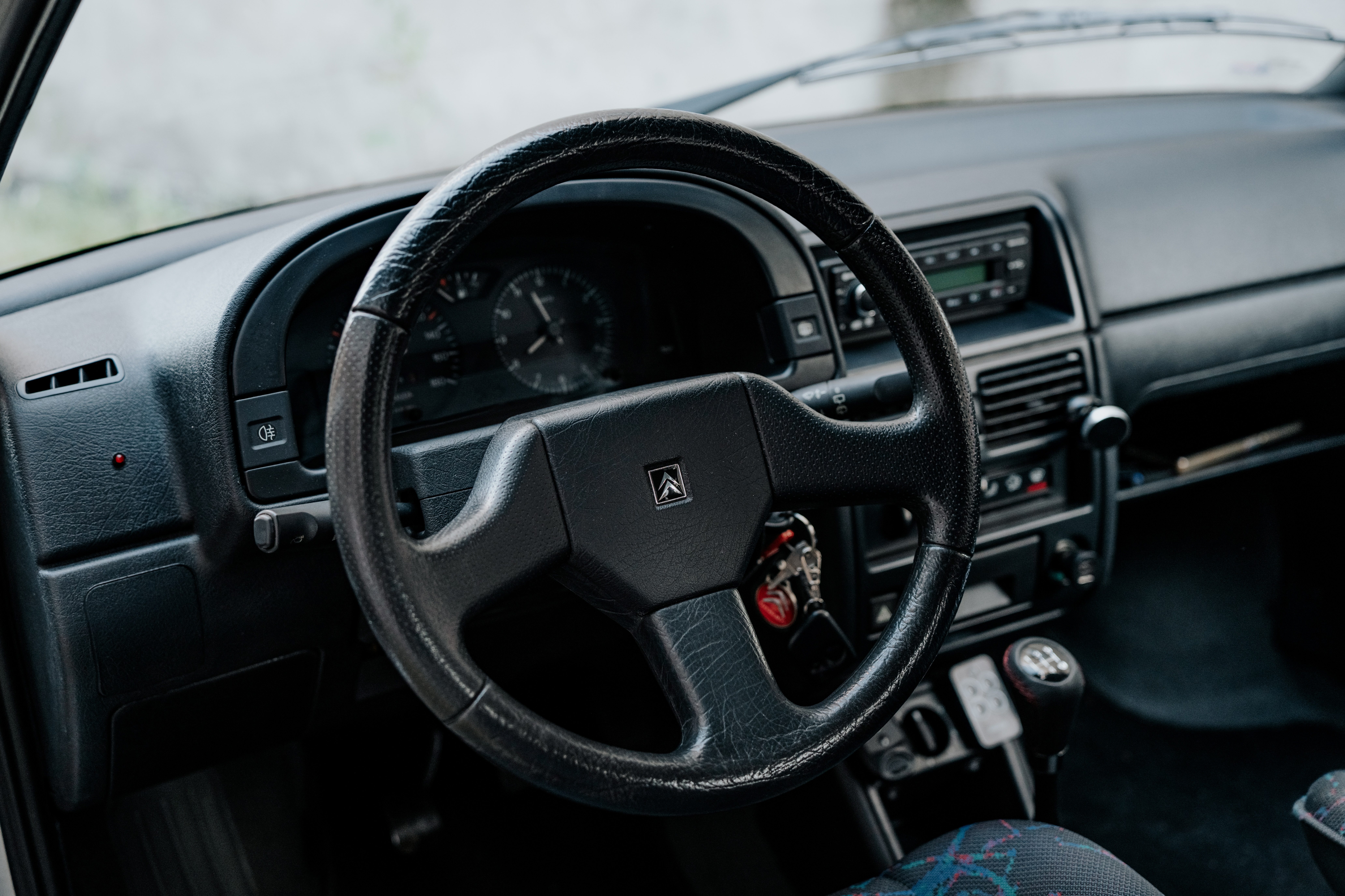 AX stylizowany youngtimer na GTI    /IO OCZKO/